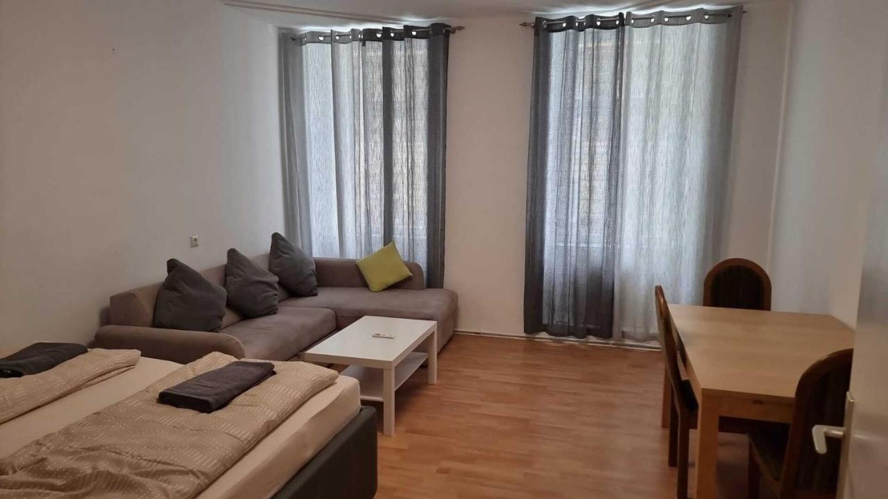 Premier Double Room Mz Wenen Buitenkant foto